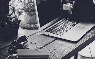 看起来简单，其实：NBA榜首之争+双色球：同一个主客场，两边都在提示